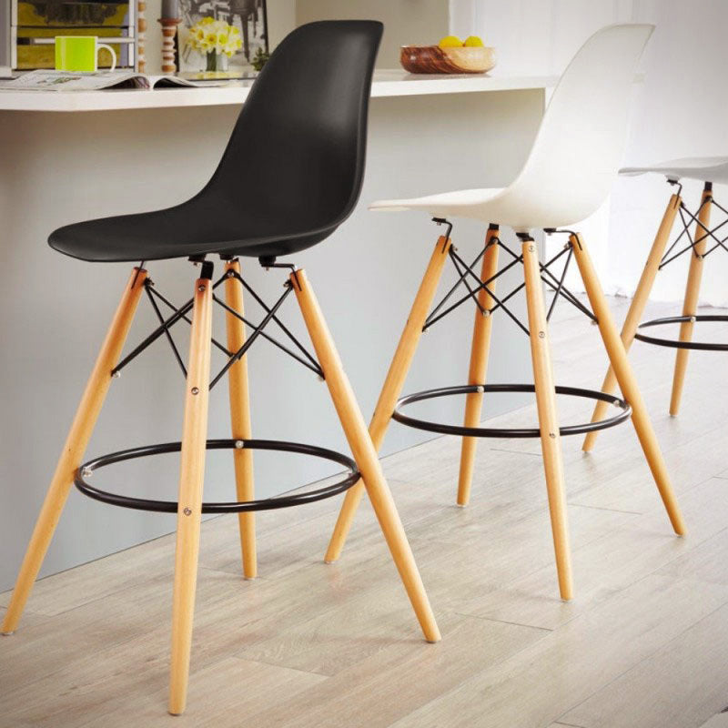 Banqueta Eames DSW
